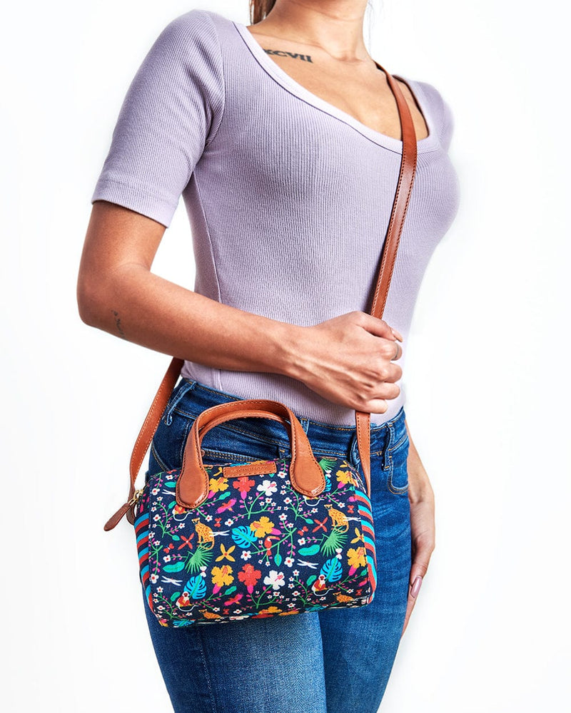 Chumbak Madagascar Tales Sling bag-Navy